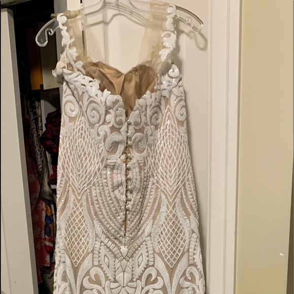 Wedding gown with beaded lace - Picture 2 of 6